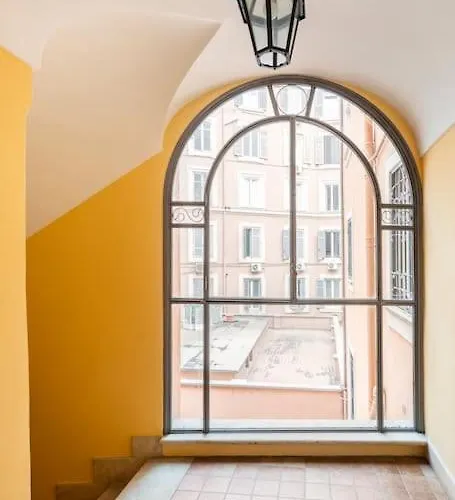 Elegante Rifugio In Centro Storico Tra Piazza Del Popolo E Piazza Di Spagna Apartment Rom