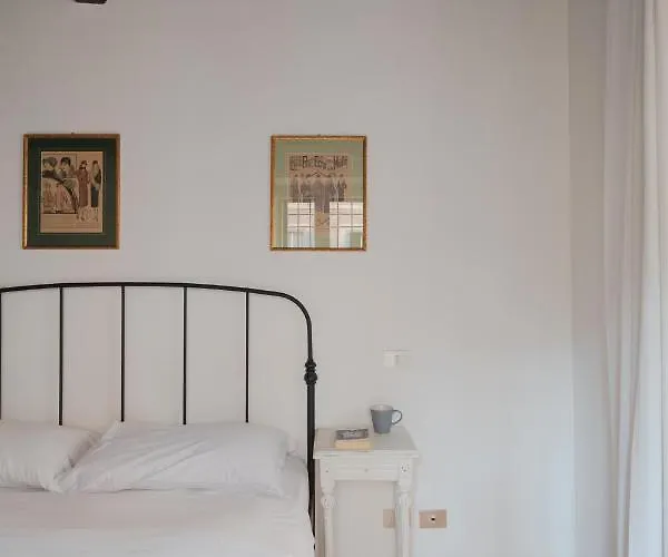 Elegante Rifugio In Centro Storico Tra Piazza Del Popolo E Piazza Di Spagna Apartment