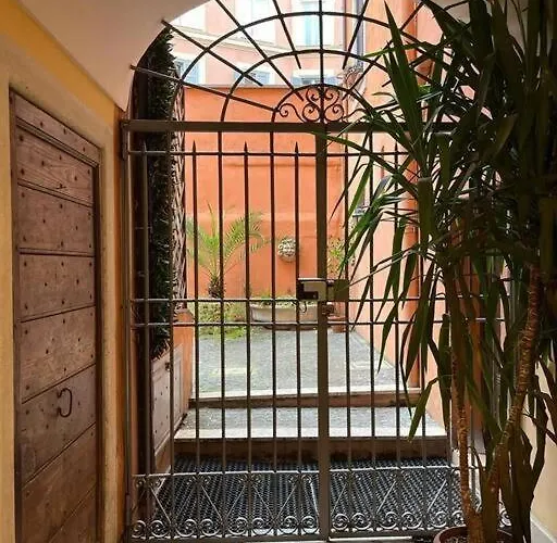 Apartment Elegante Rifugio In Centro Storico Tra Piazza Del Popolo E Piazza Di Spagna *