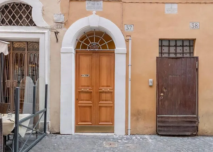 Elegante Rifugio In Centro Storico Tra Piazza Del Popolo E Piazza Di Spagna Apartment Rom