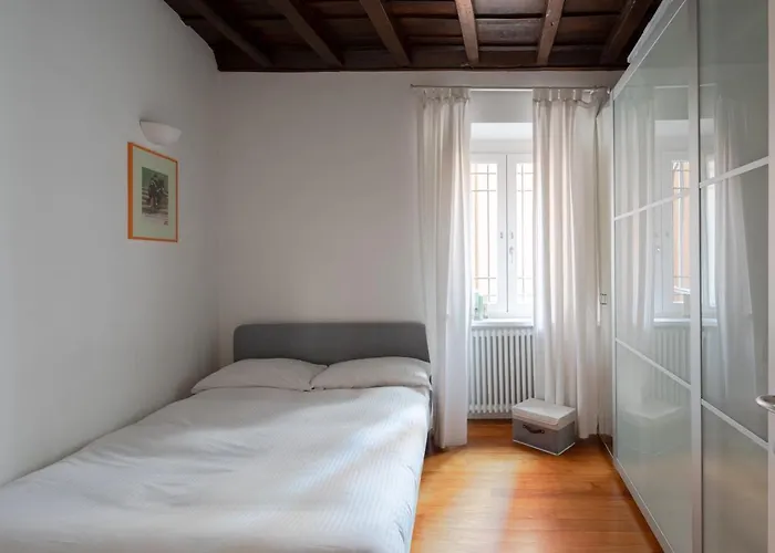 Elegante Rifugio In Centro Storico Tra Piazza Del Popolo E Piazza Di Spagna Apartment Rom